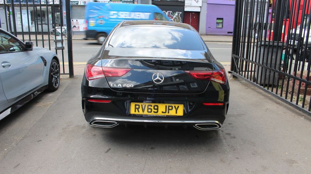 Mercedes Benz CLA