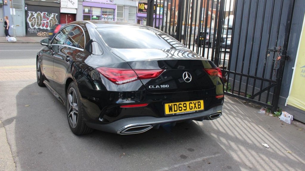 Mercedes Benz CLA