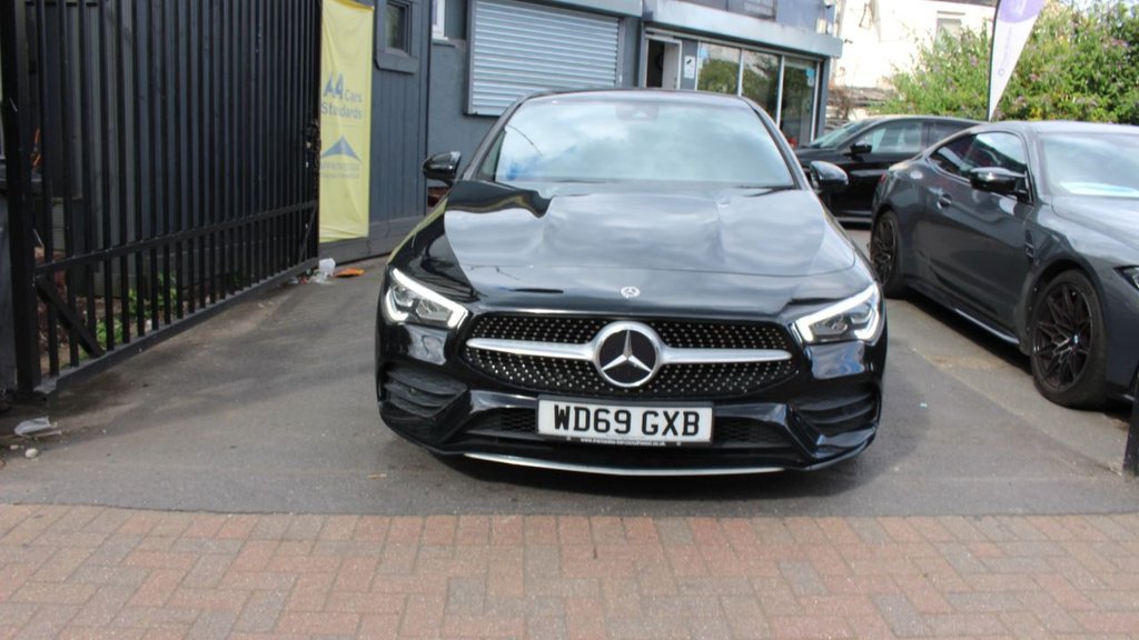 Mercedes Benz CLA