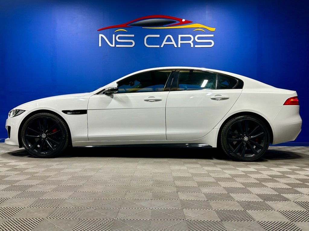 Jaguar XE