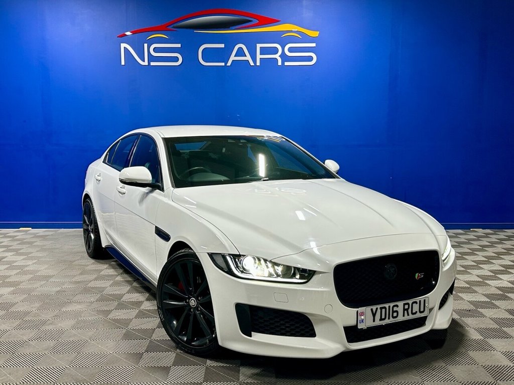 Jaguar XE