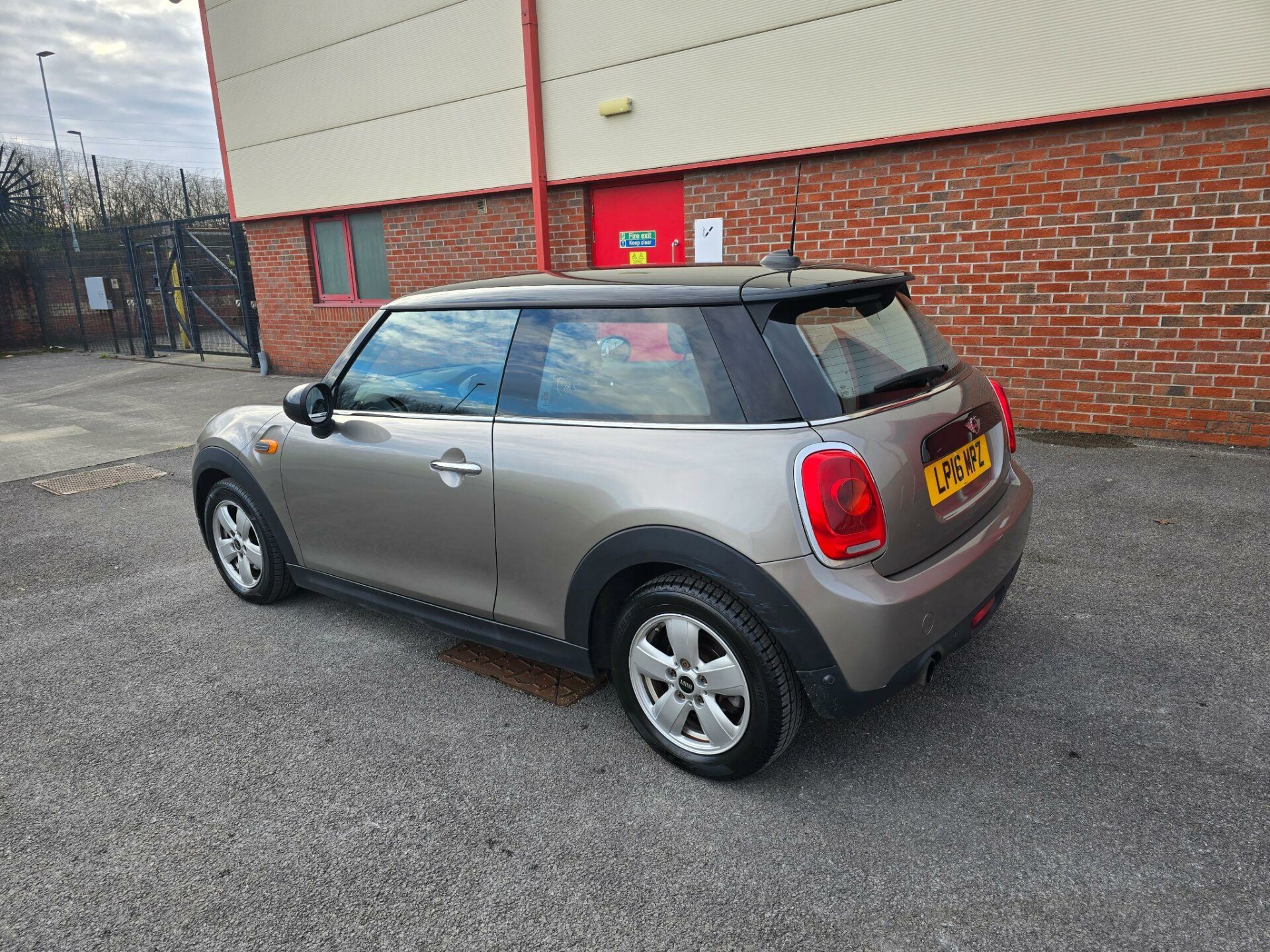 MINI Hatch