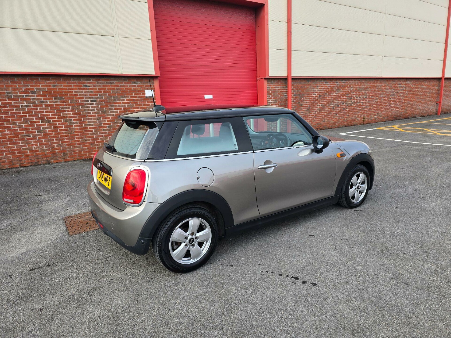 MINI Hatch