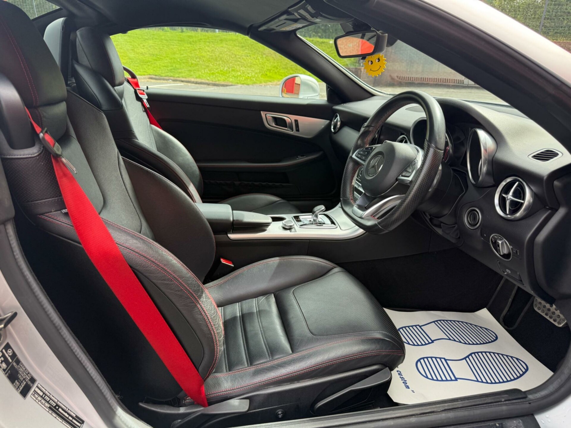Mercedes Benz SLC