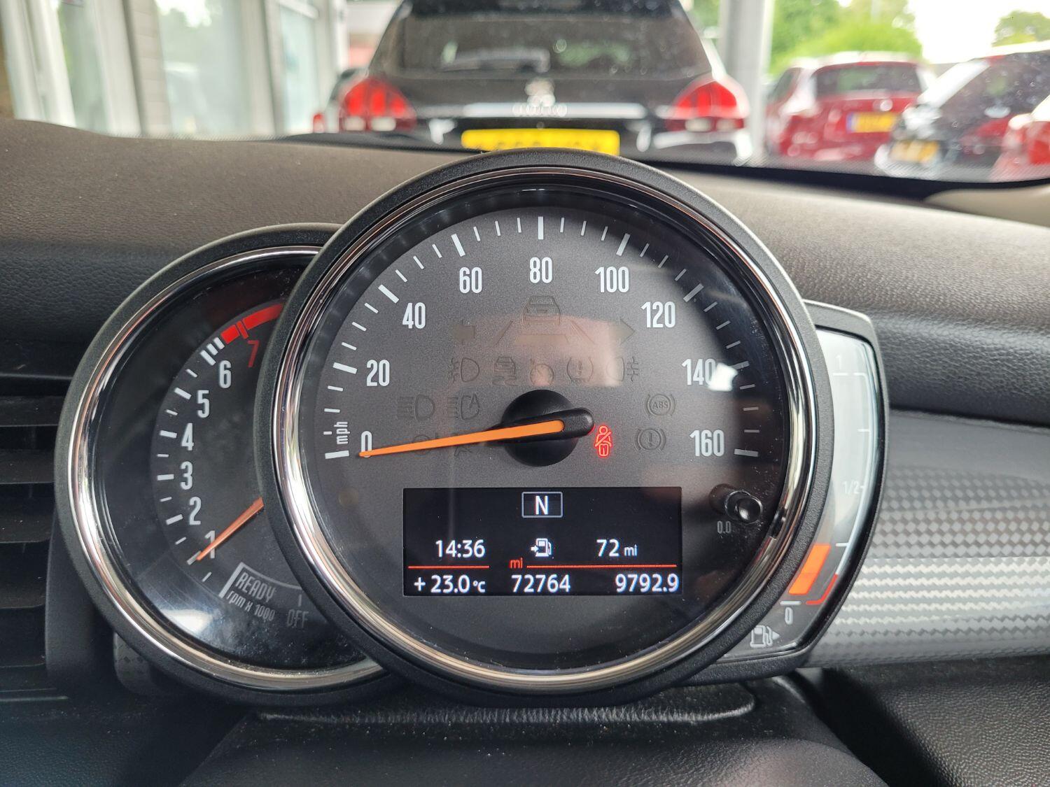 MINI Hatch