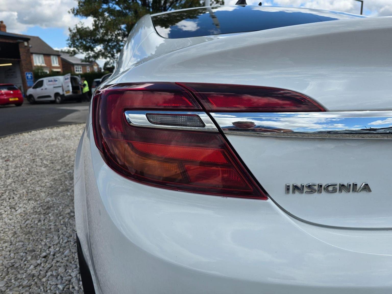 Vauxhall Insignia