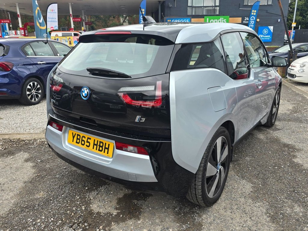 BMW i3