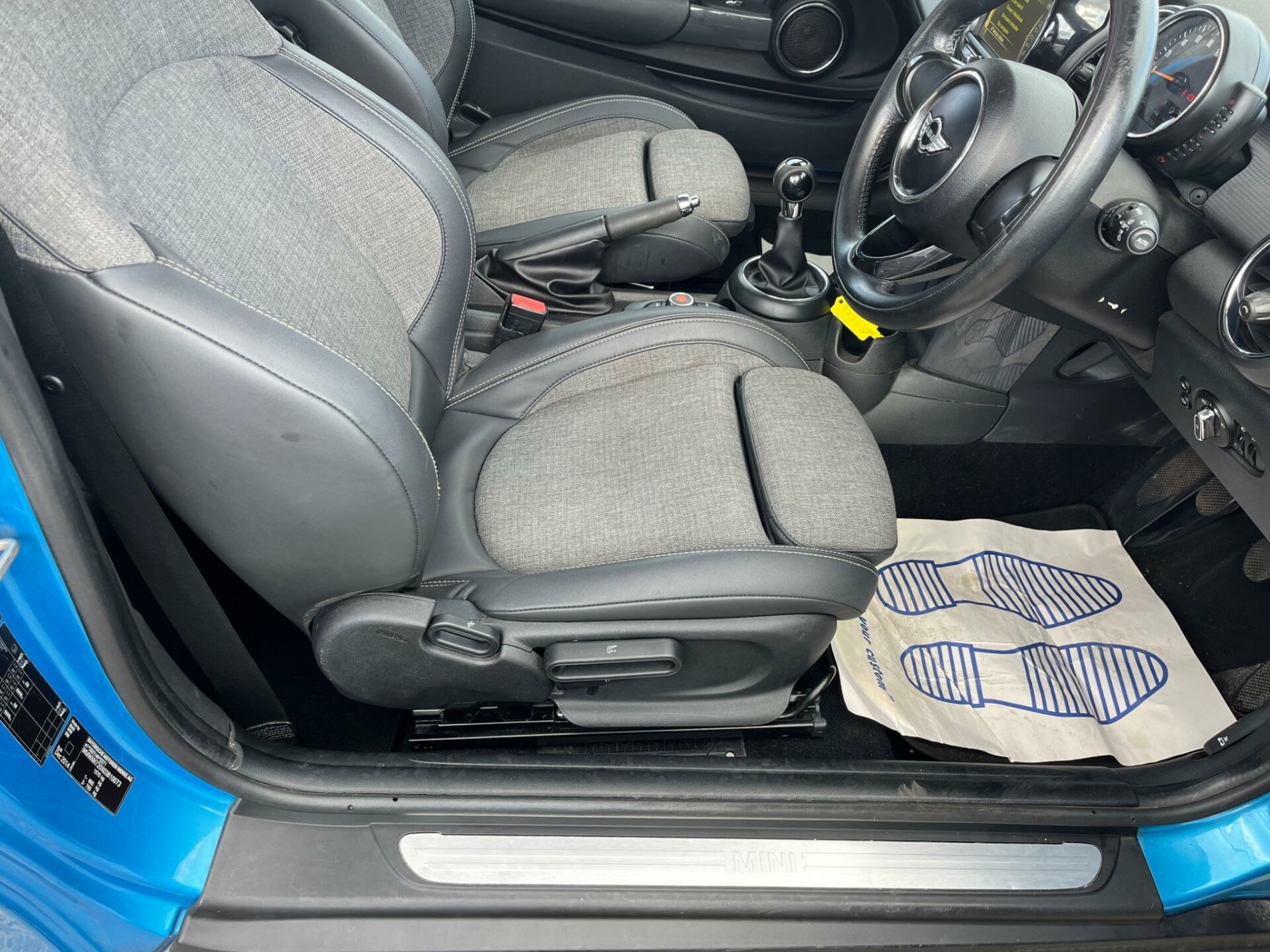 MINI Hatch