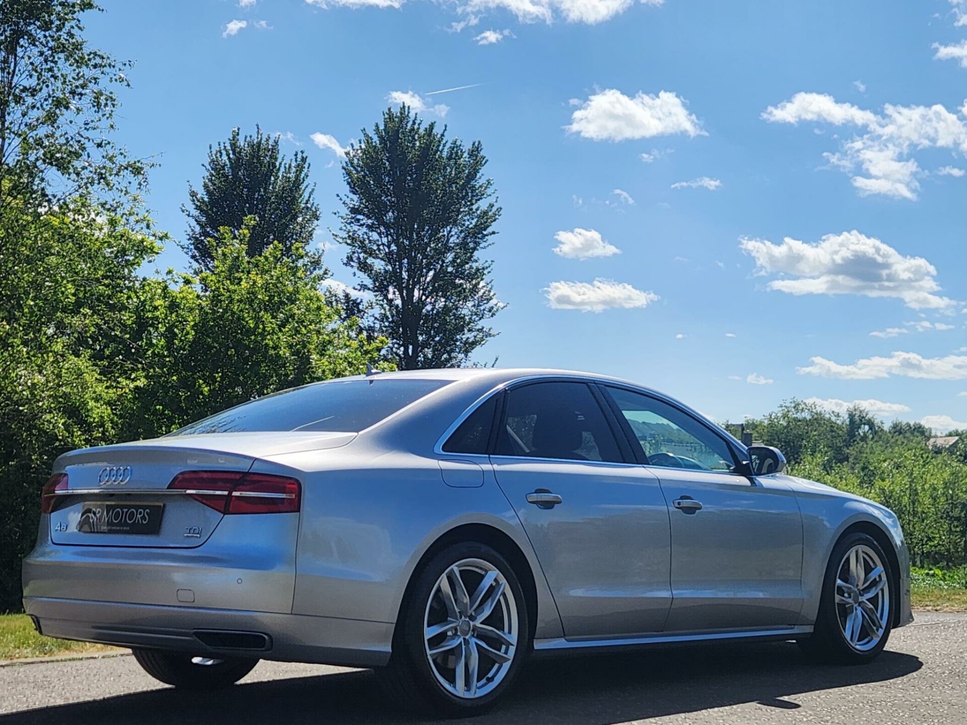 Audi A8