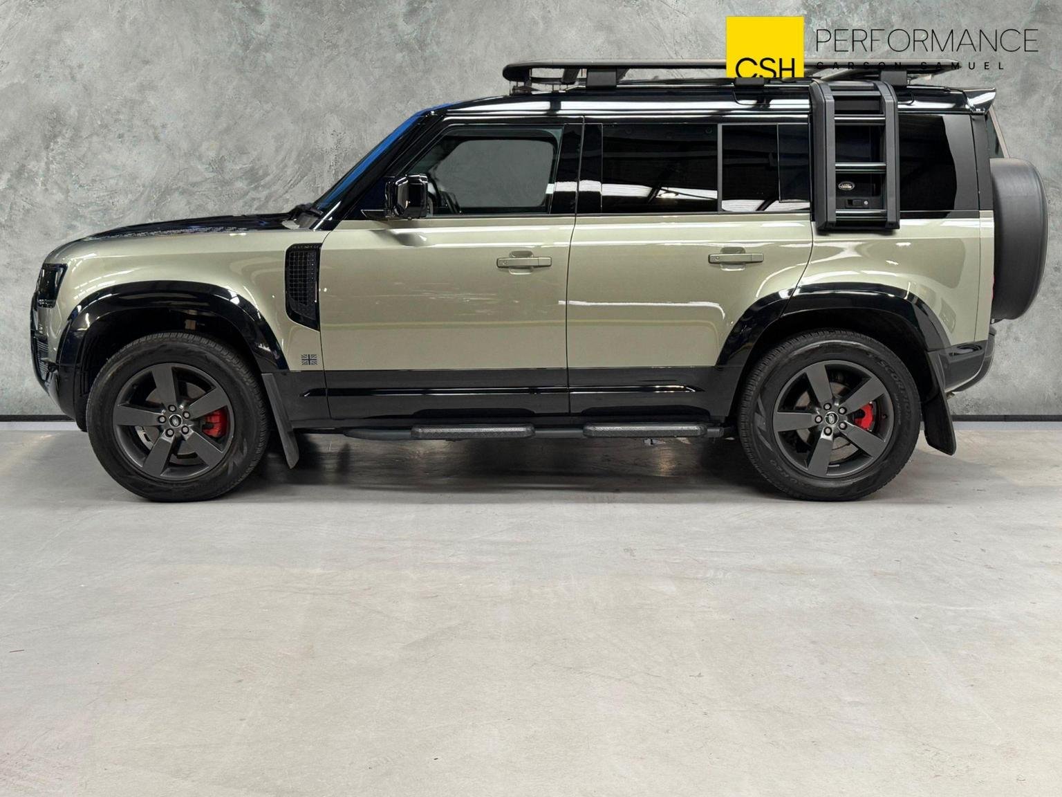 Land Rover 110