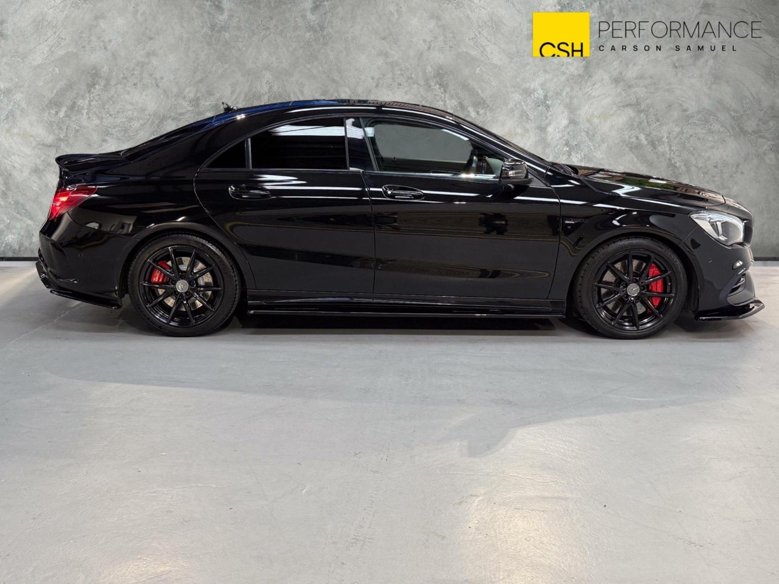 Mercedes Benz CLA