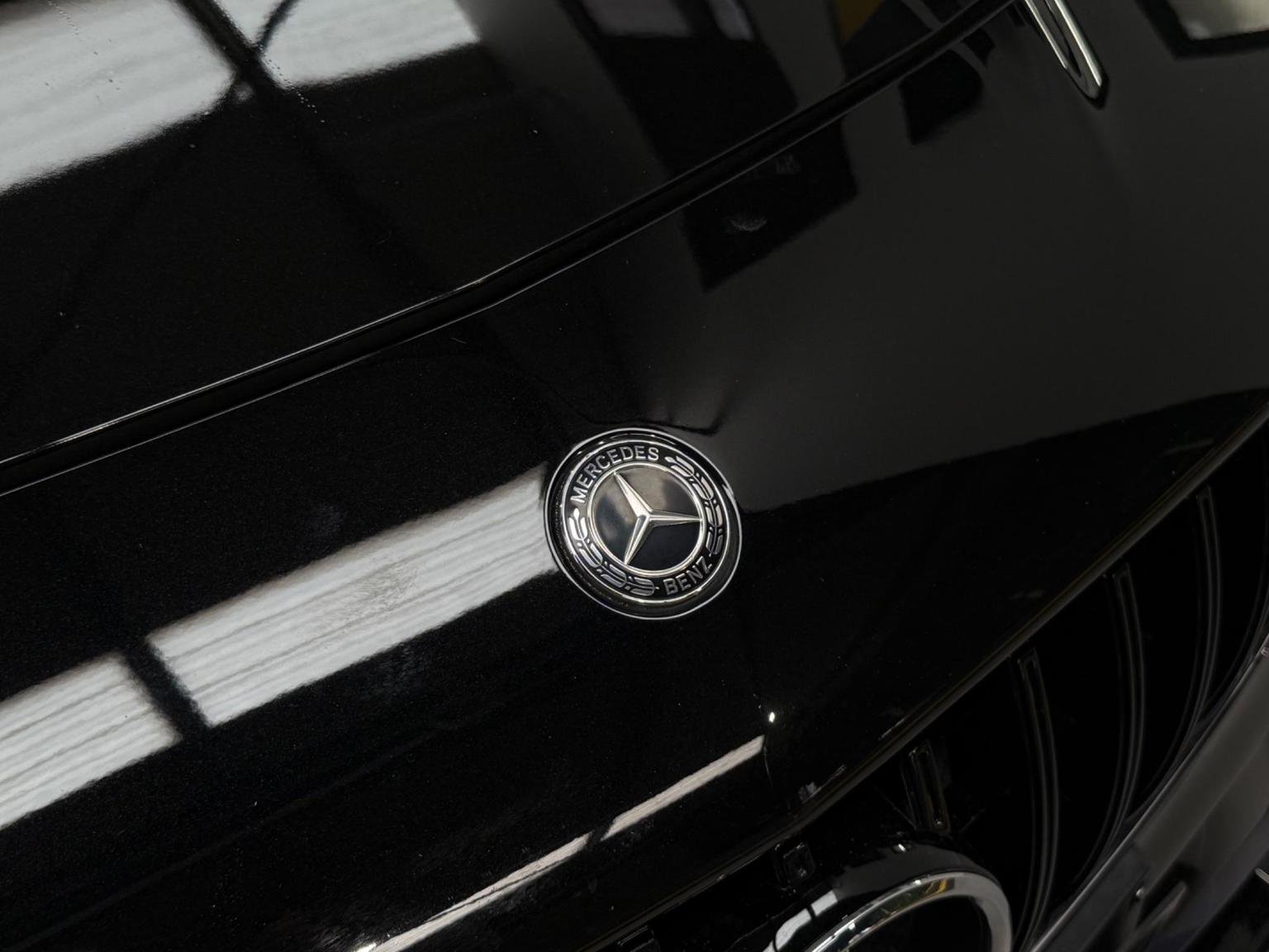 Mercedes Benz CLA