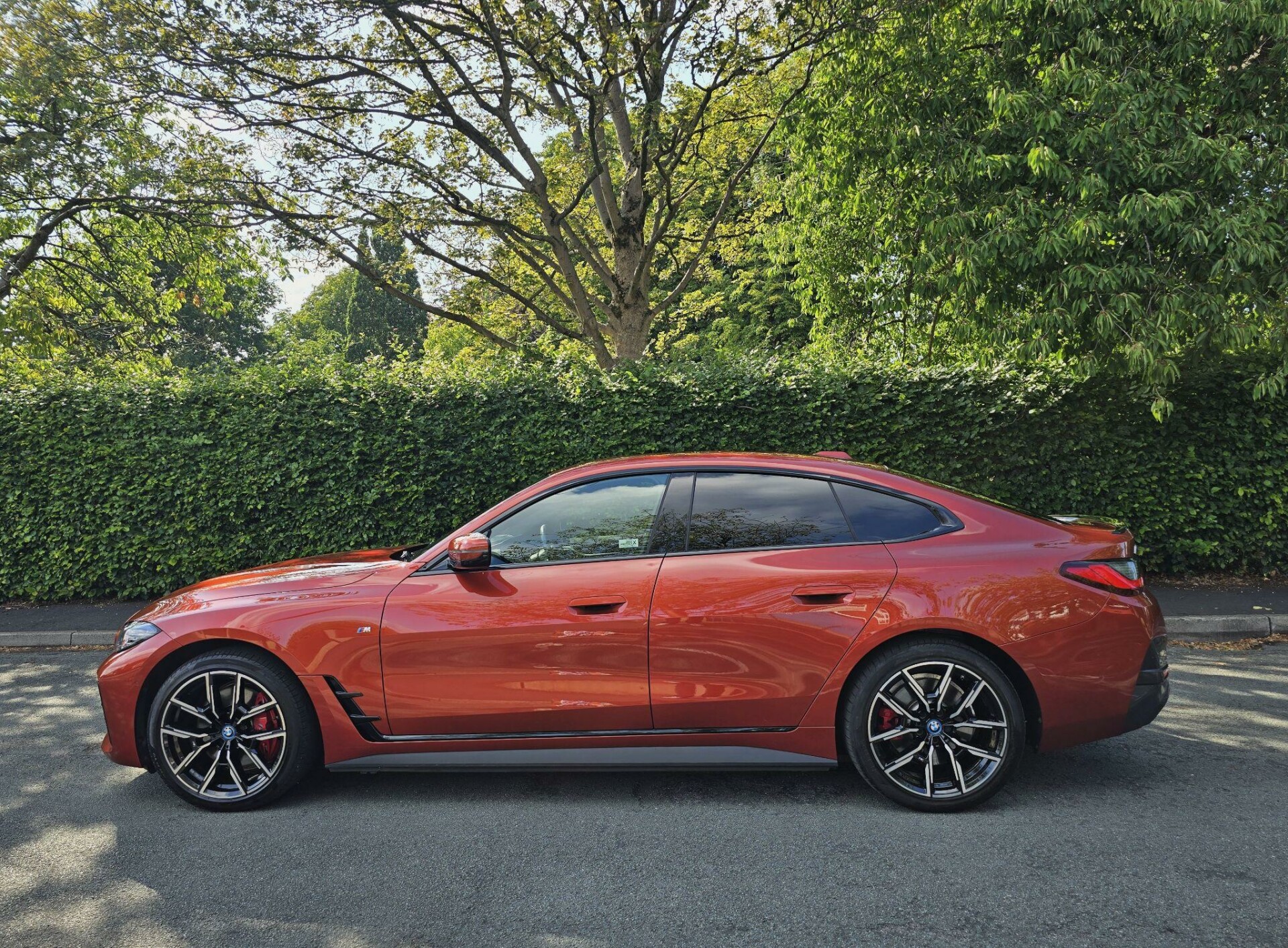 BMW i4