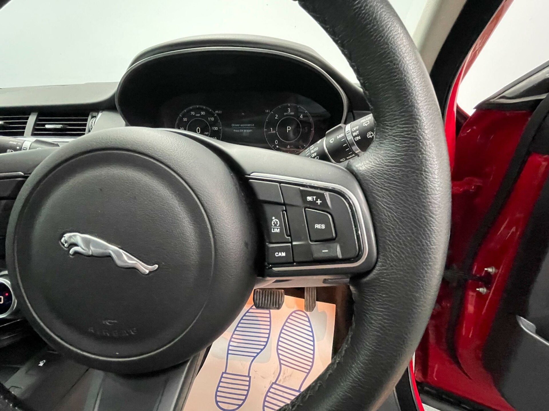 Jaguar E Pace