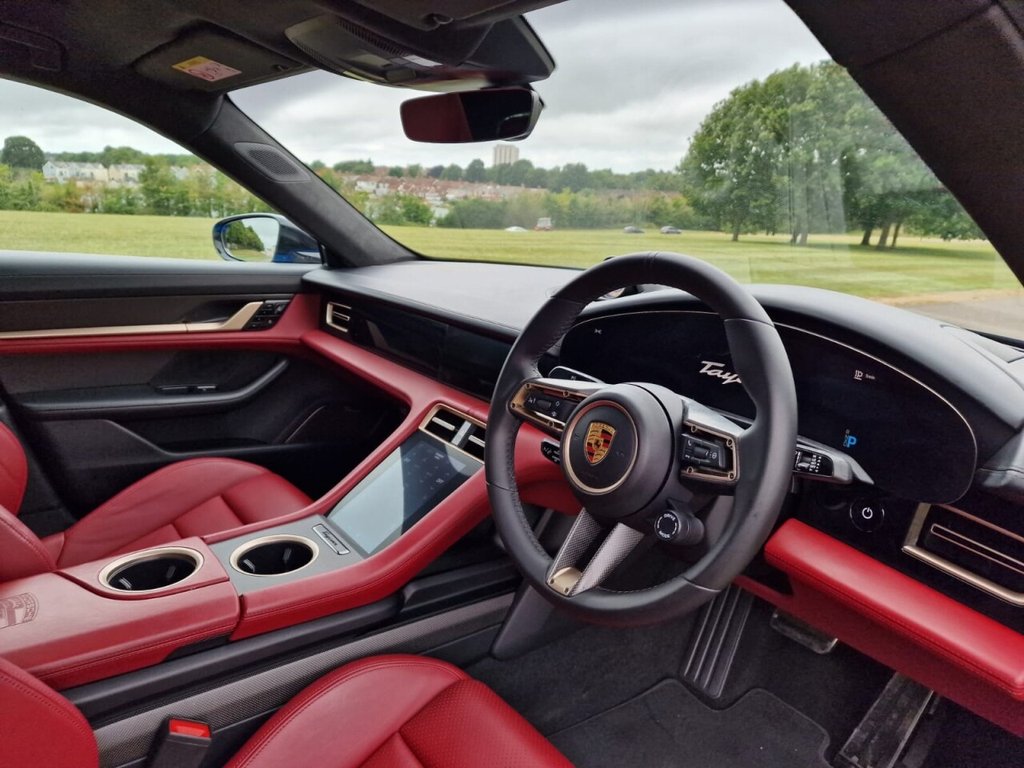 Porsche Taycan