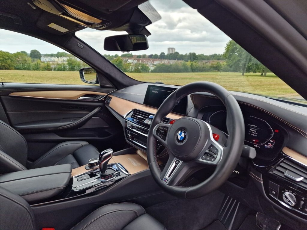 BMW M5
