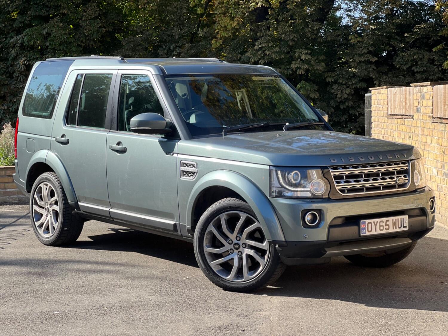 Land Rover Discovery 4