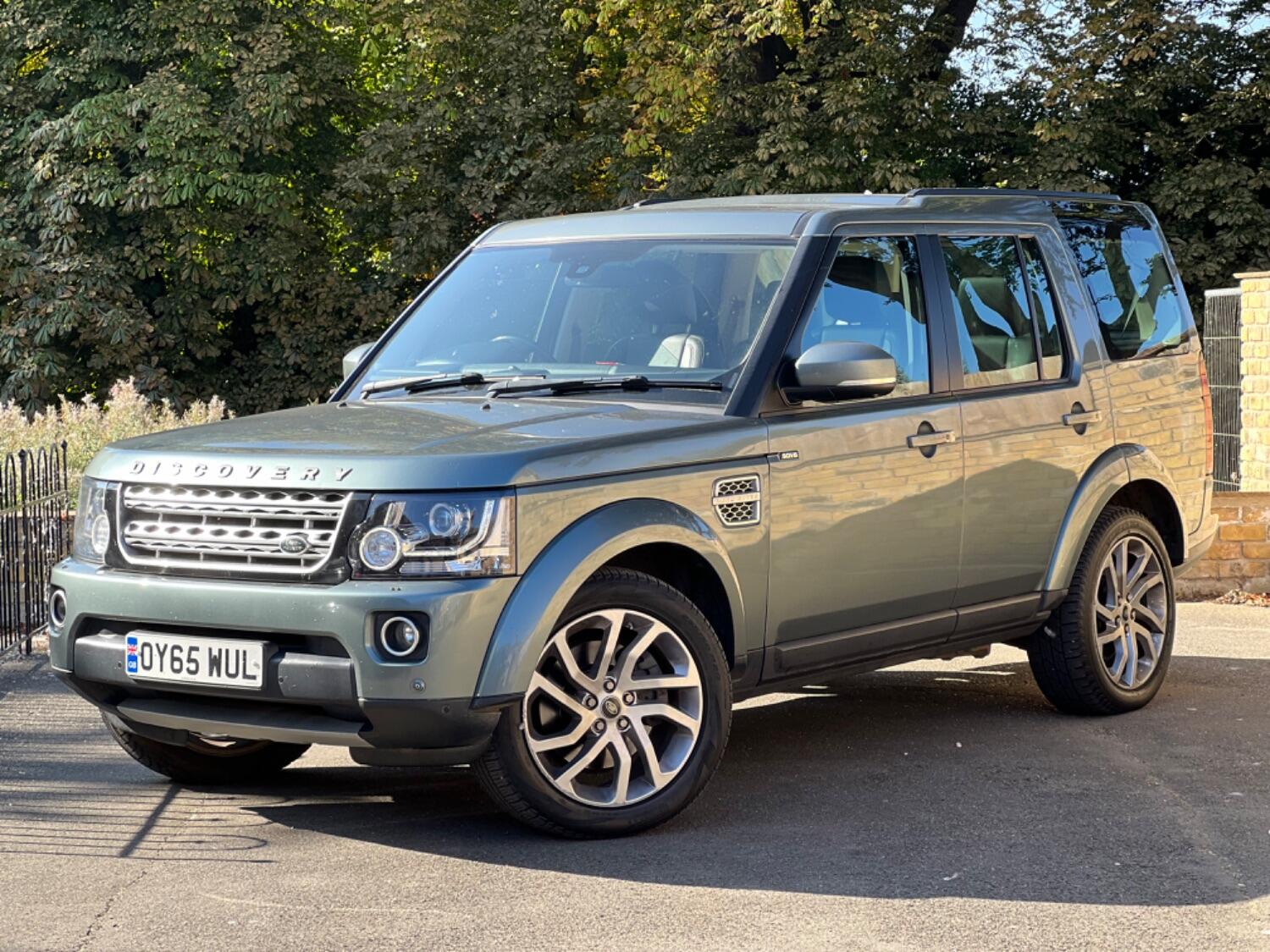 Land Rover Discovery 4