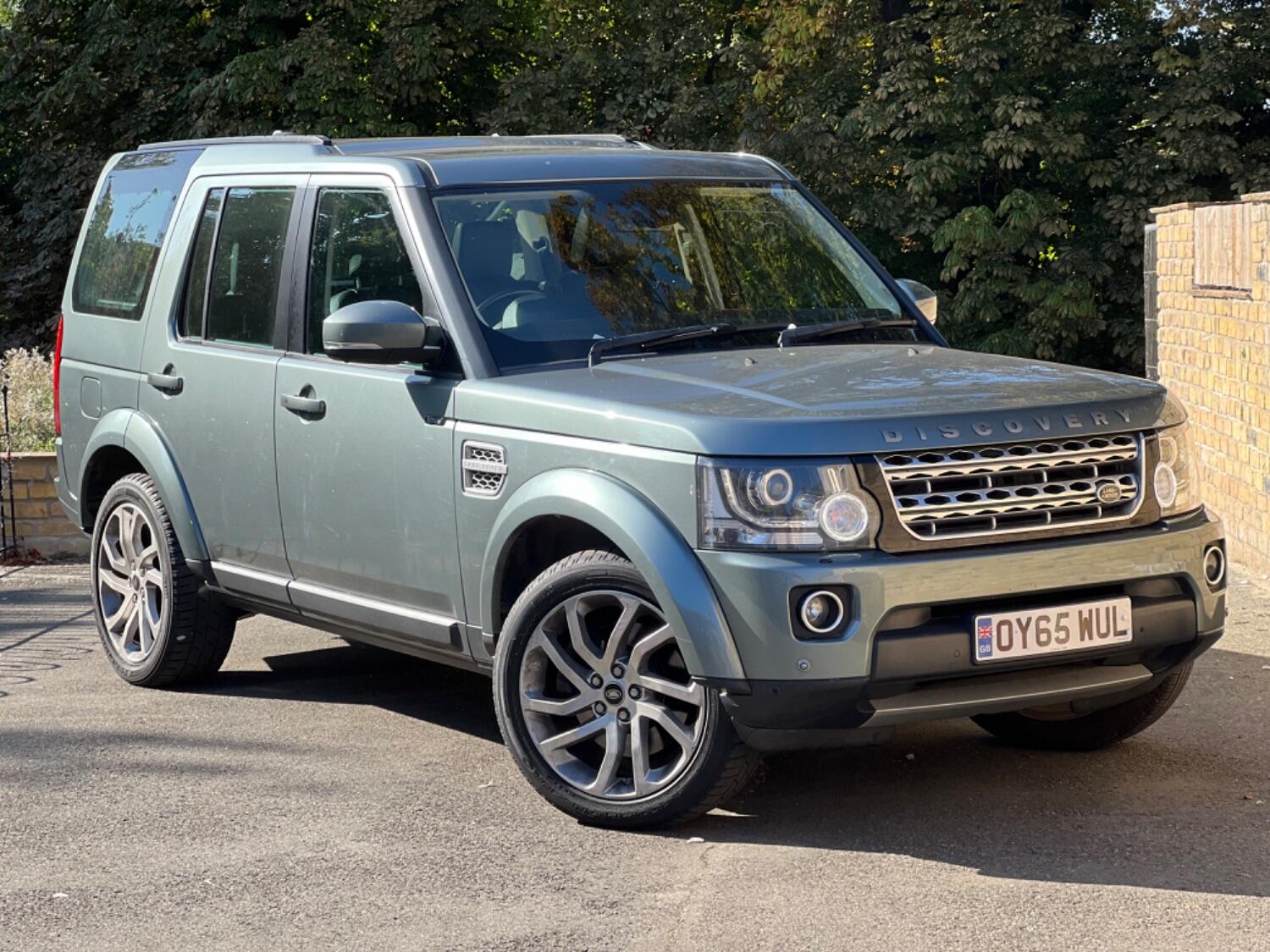 Land Rover Discovery 4