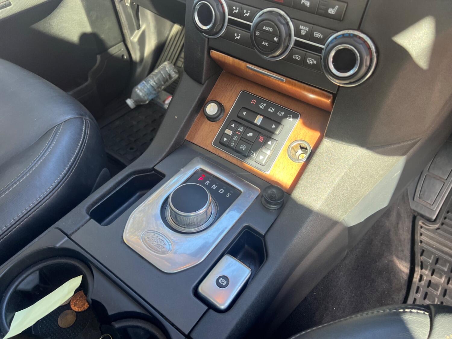 Land Rover Discovery 4