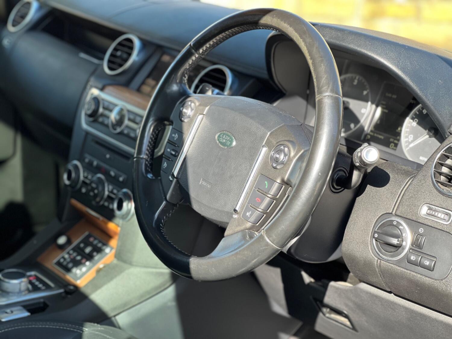 Land Rover Discovery 4