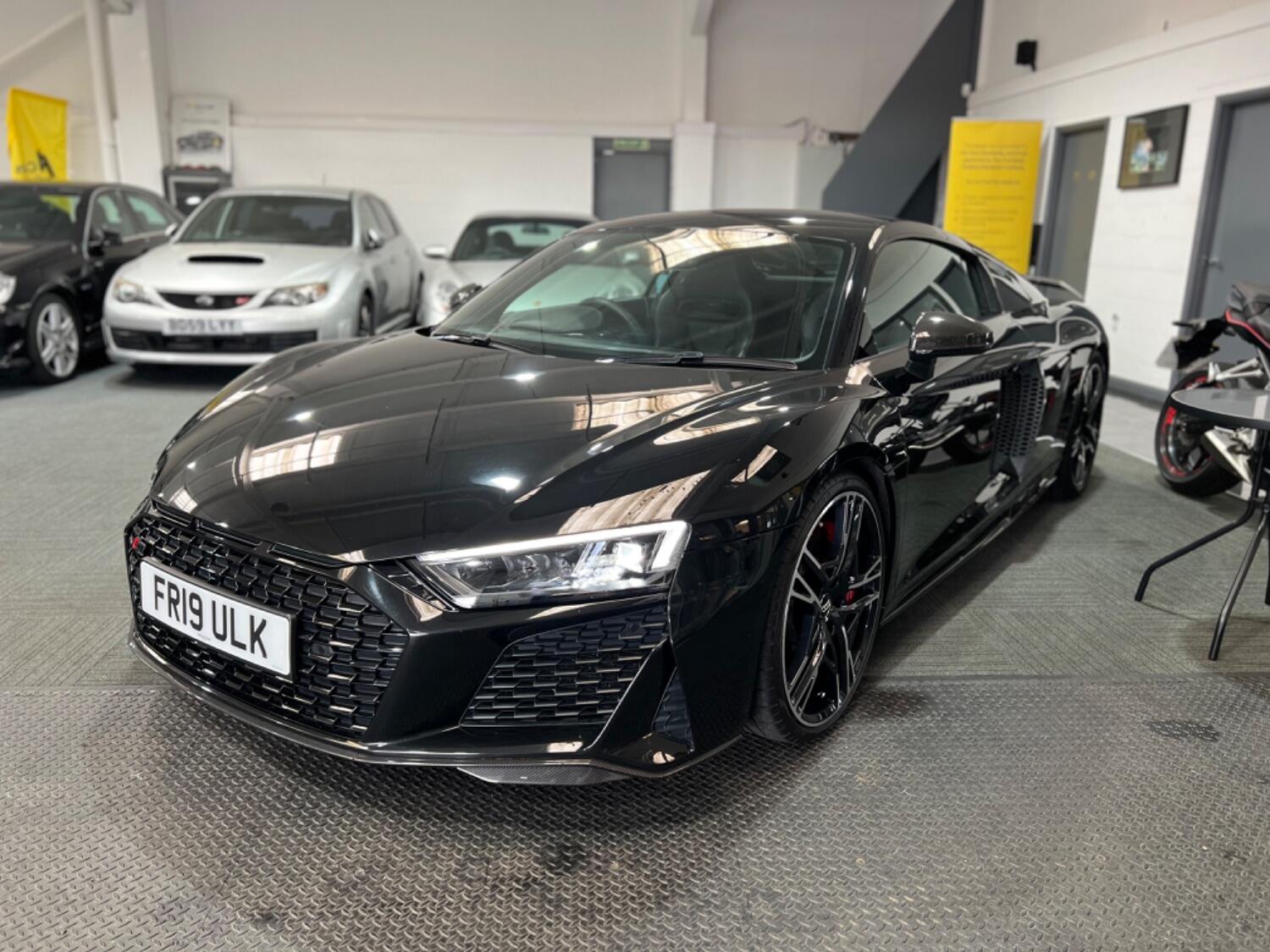 Audi R8