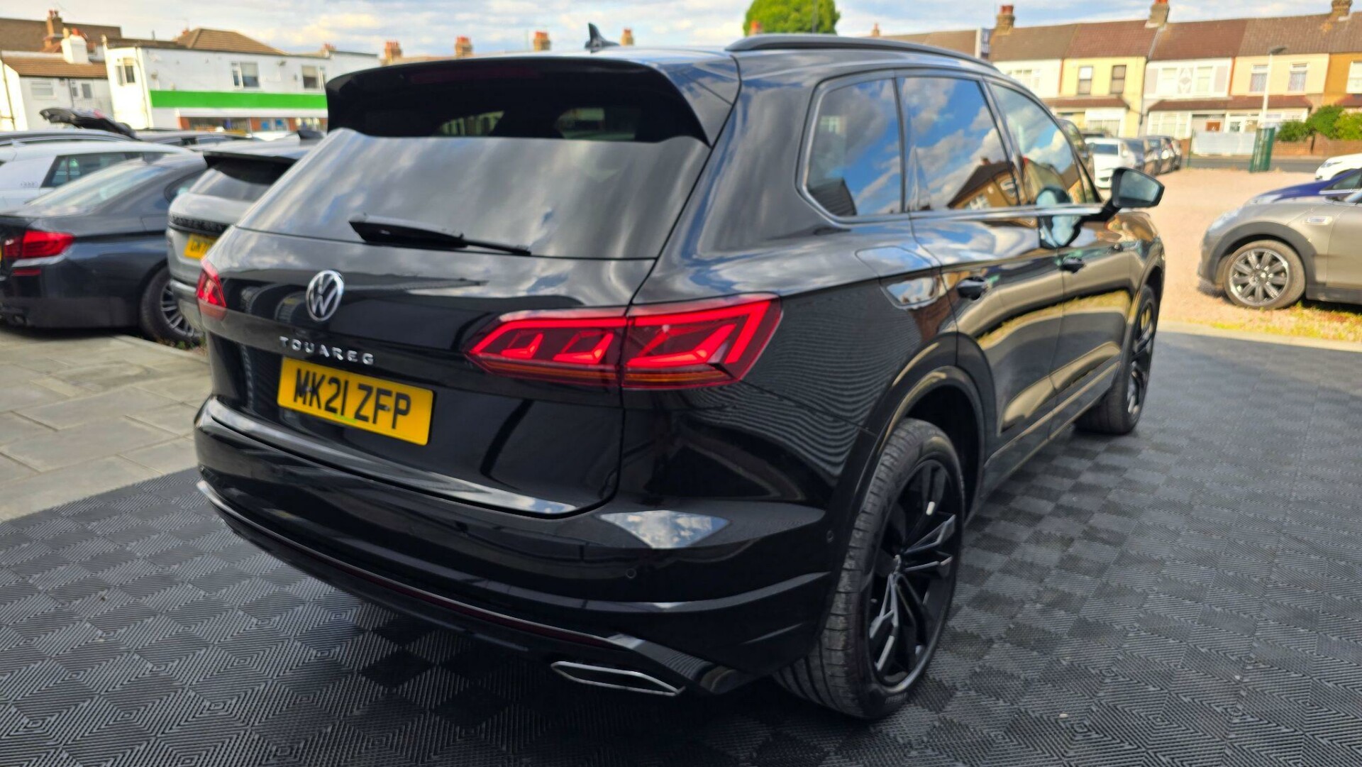 Volkswagen Touareg