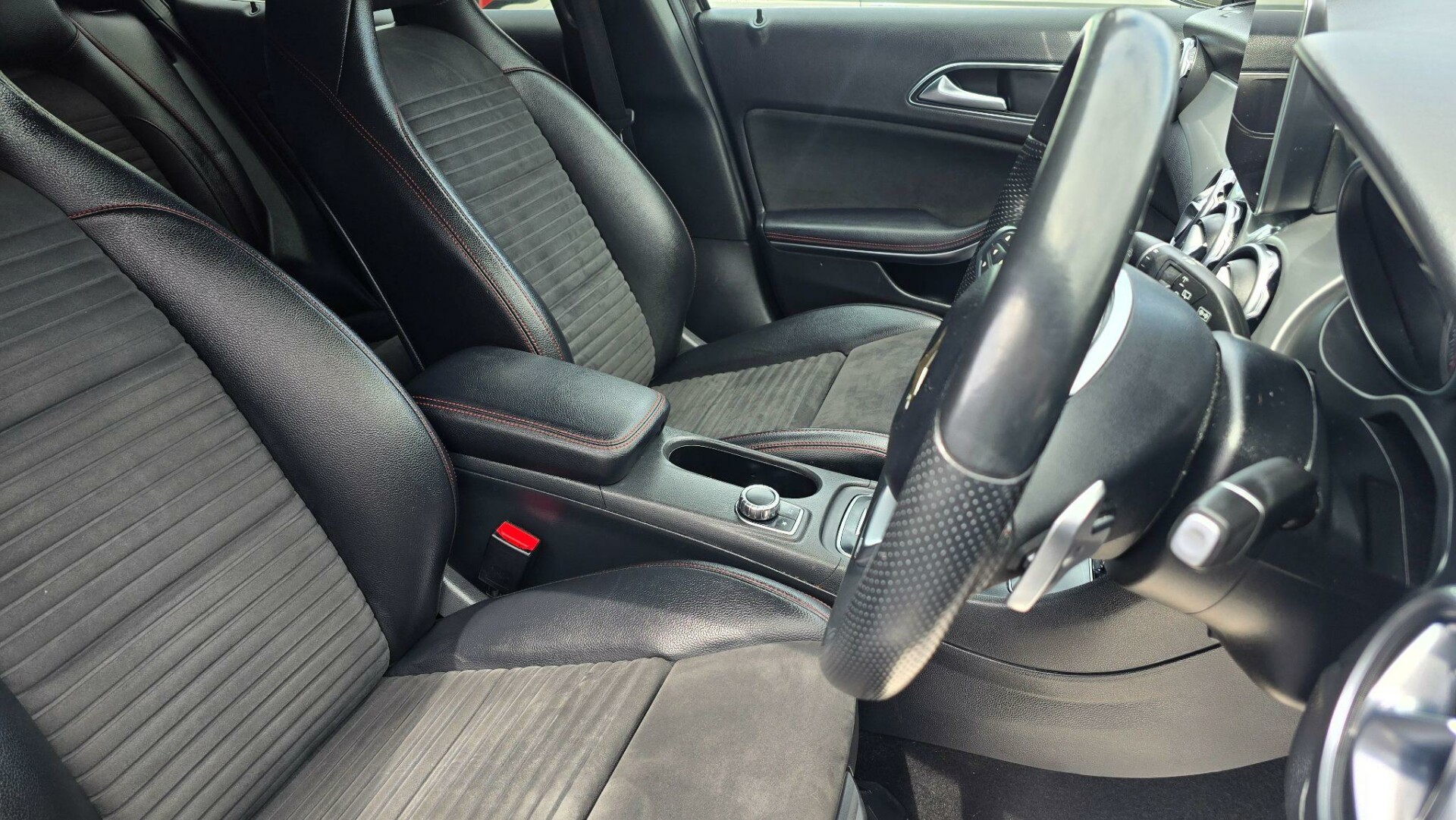 Mercedes Benz GLA Class