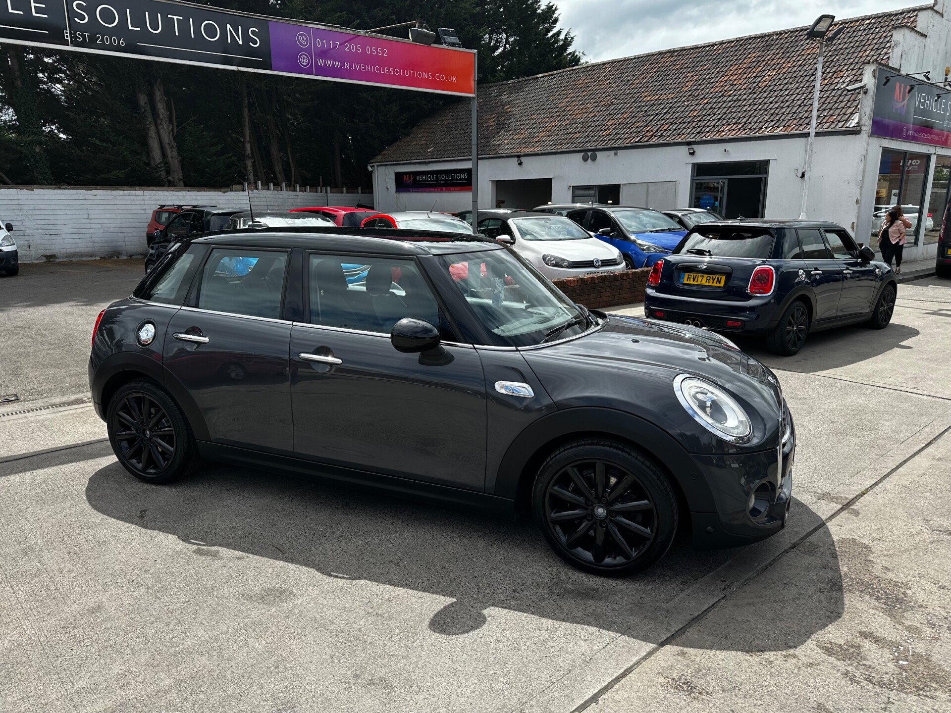 MINI Hatch