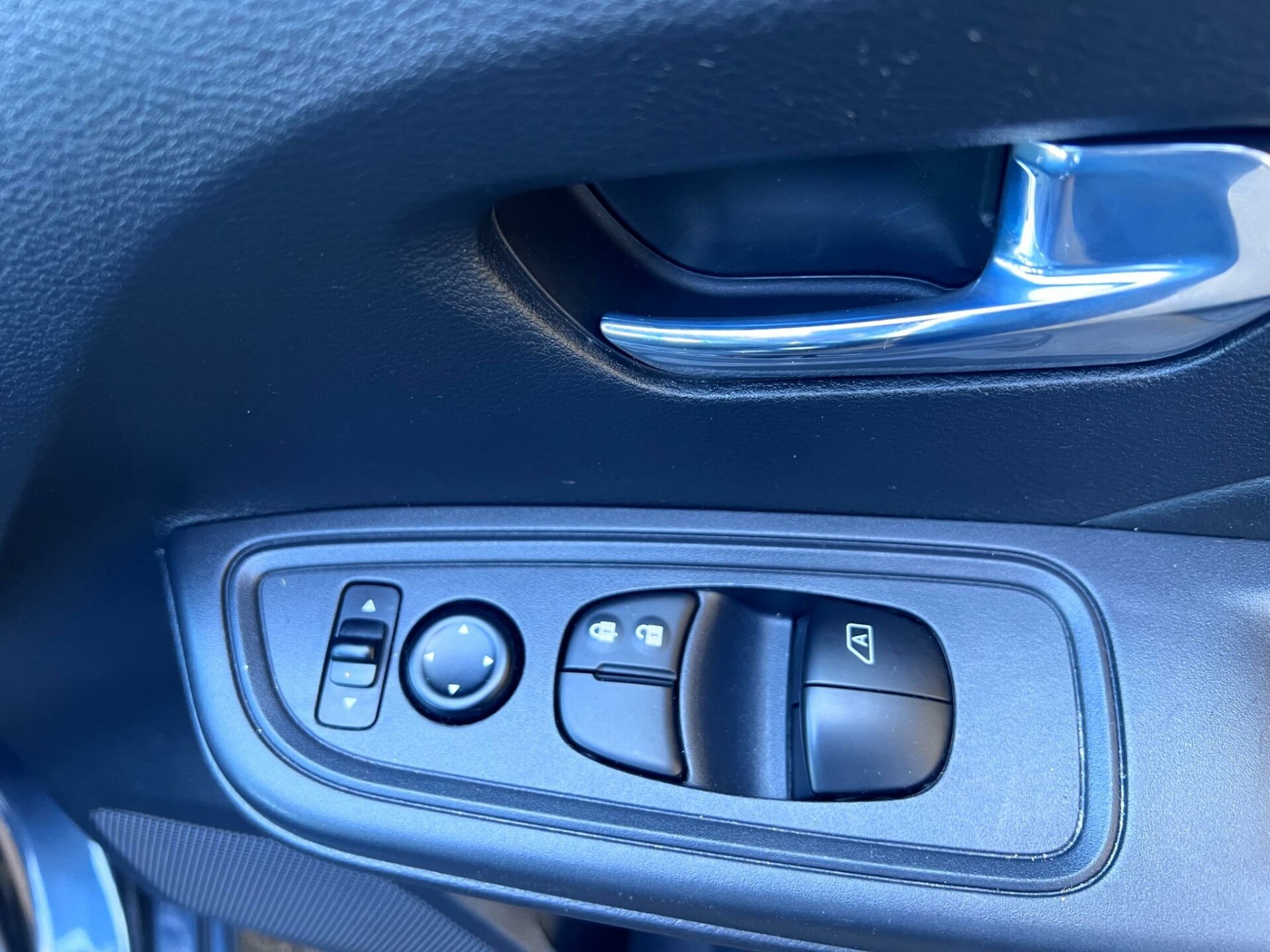Nissan X Trail