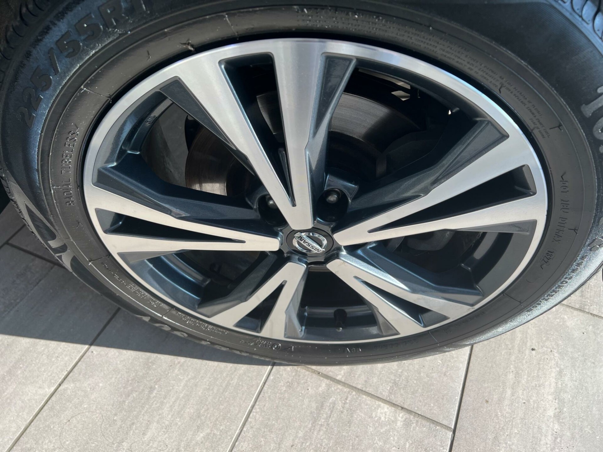 Nissan X Trail