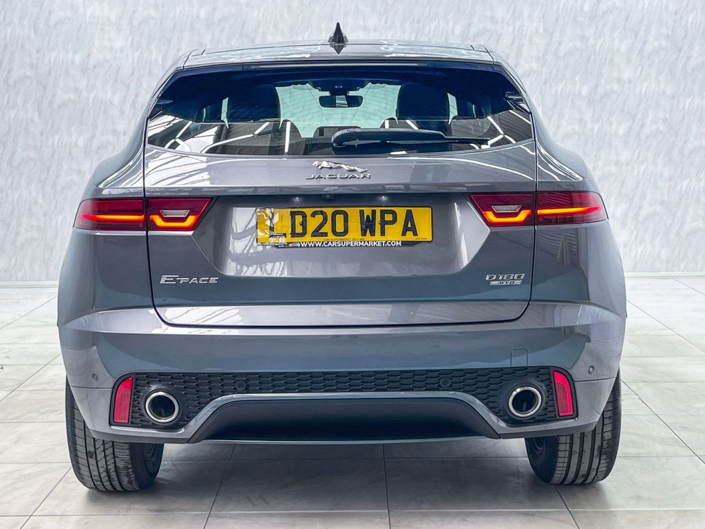 Jaguar E Pace
