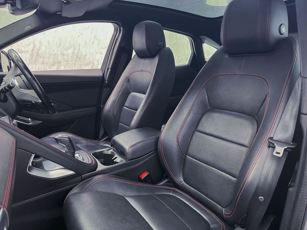 Jaguar E Pace