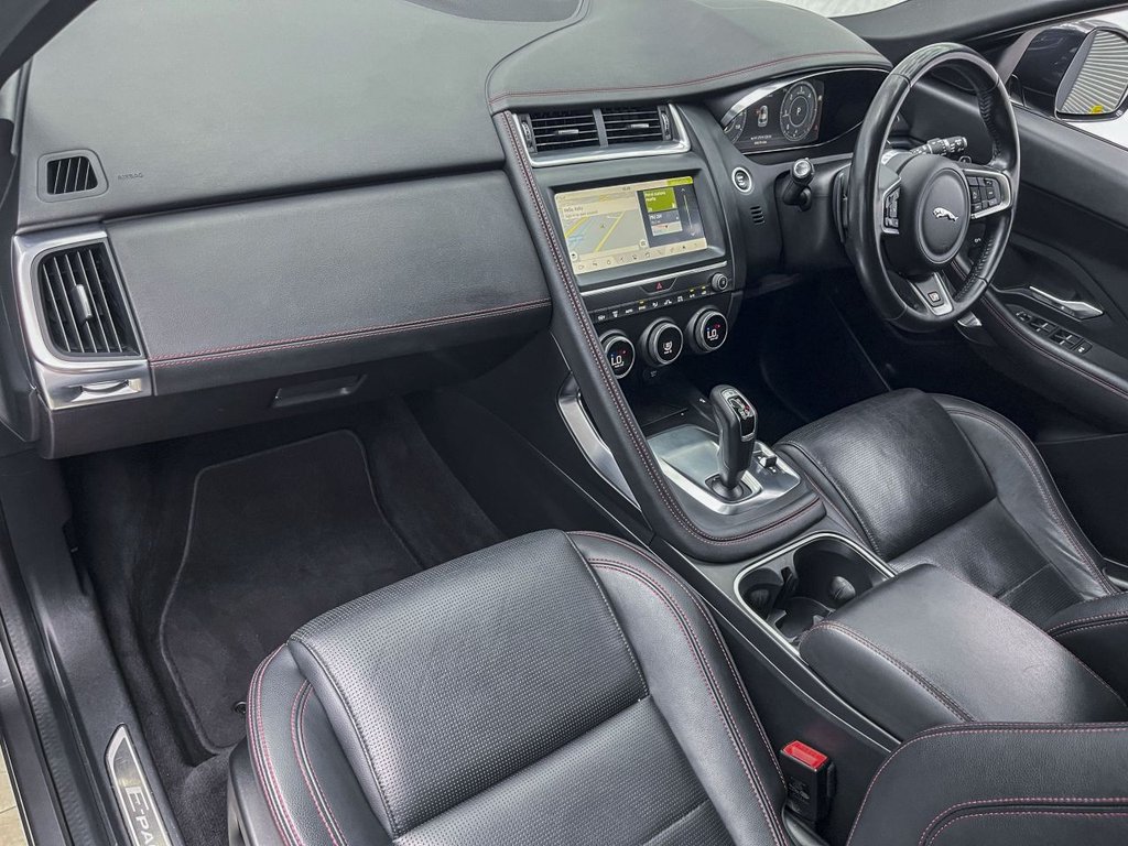 Jaguar E Pace