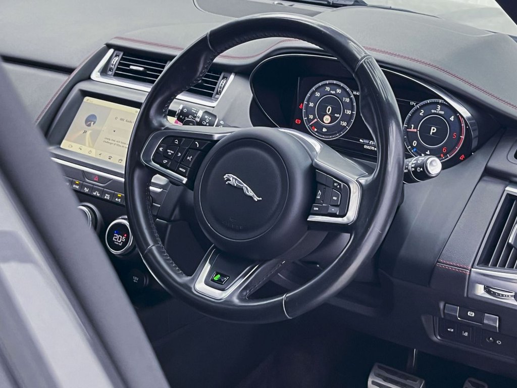 Jaguar E Pace