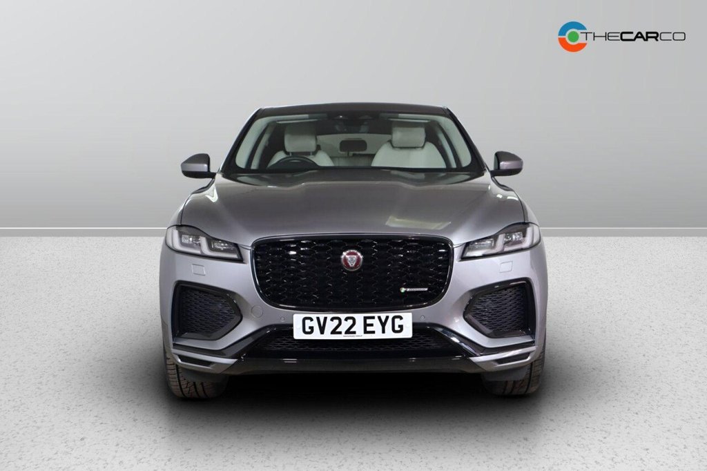 Jaguar F Pace