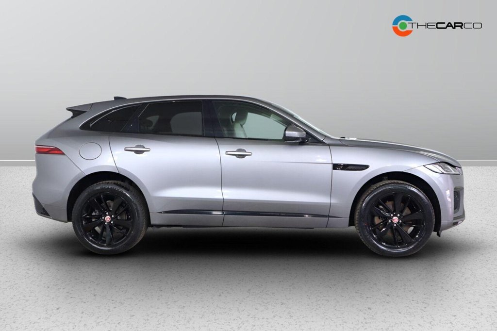 Jaguar F Pace