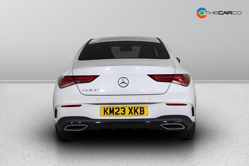 Mercedes Benz CLA