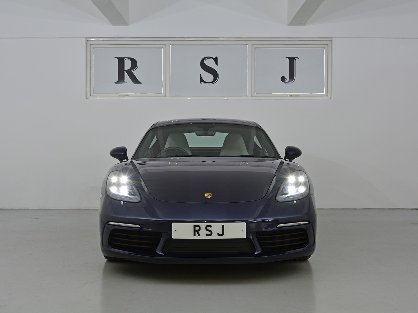 Porsche 718