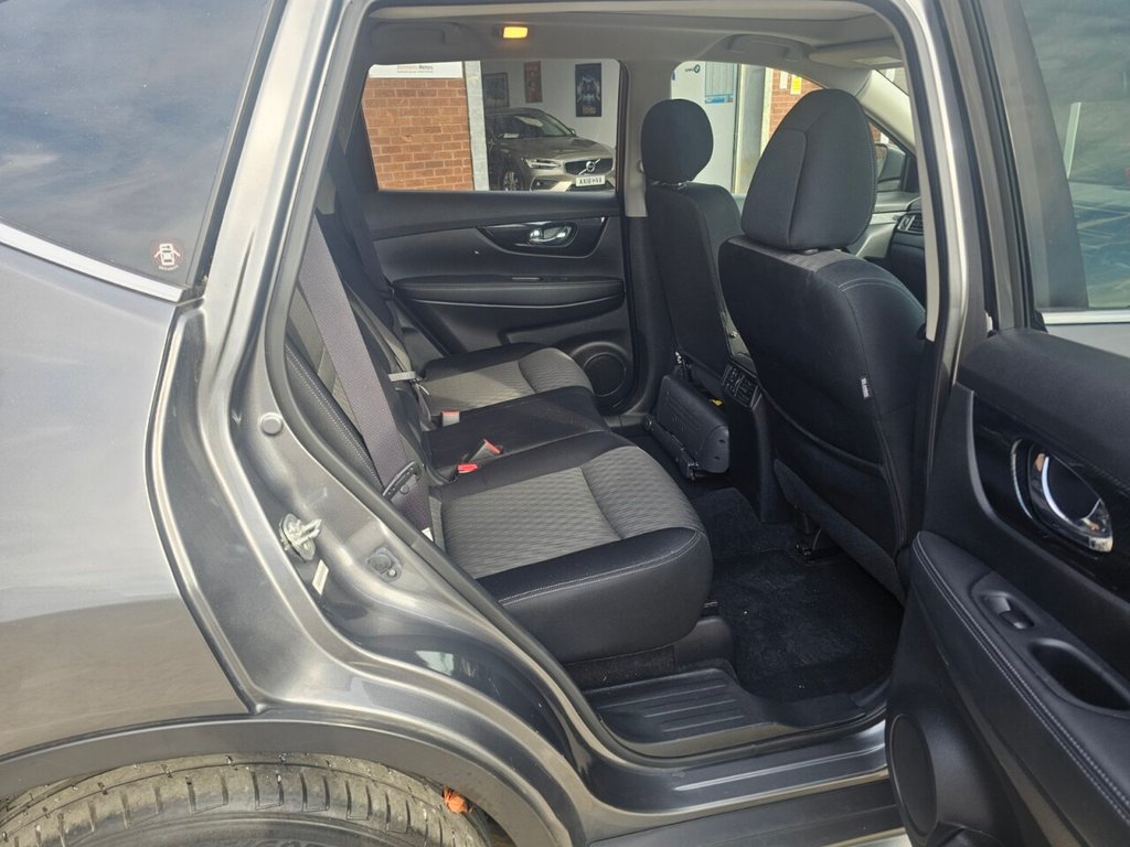 Nissan X Trail