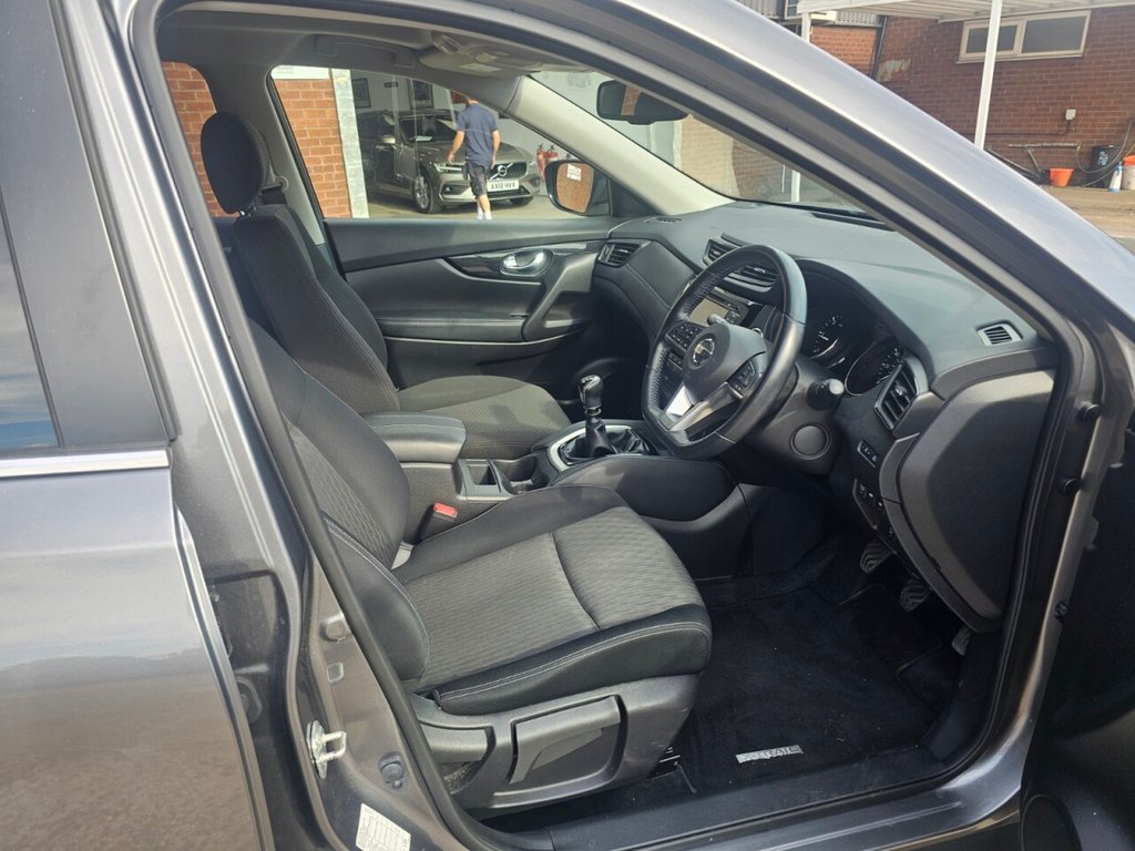 Nissan X Trail