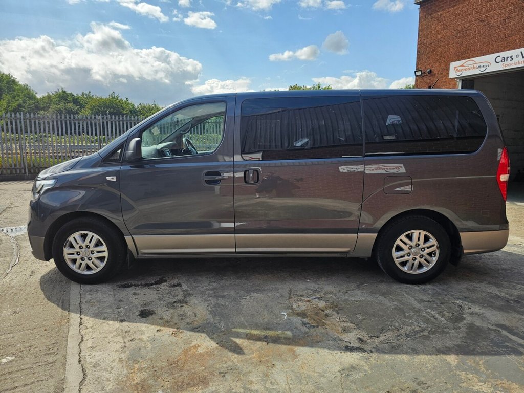 Hyundai i800