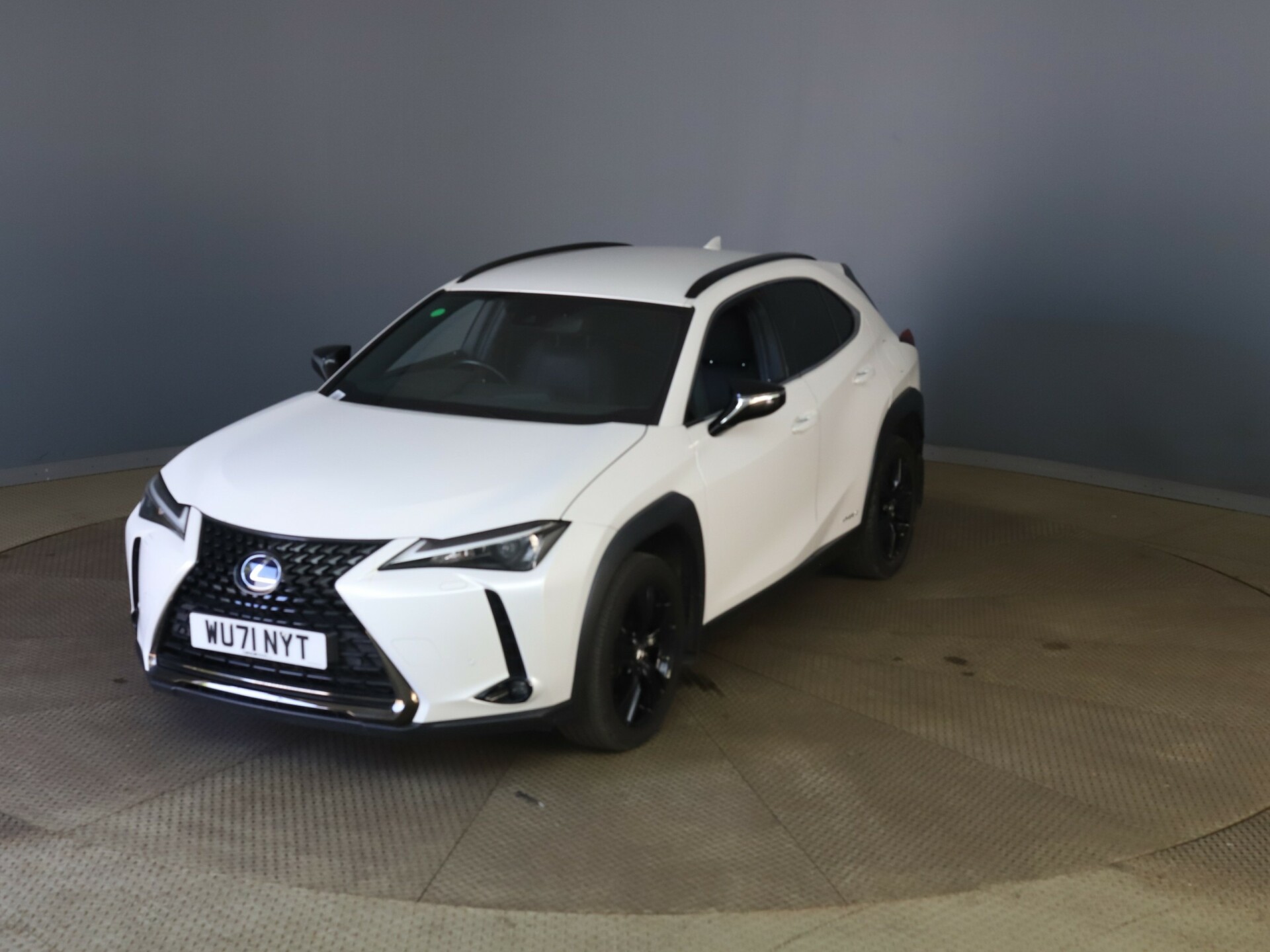 Lexus UX