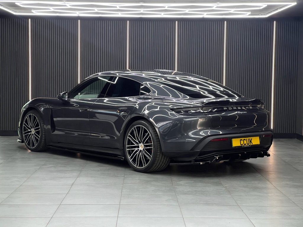 Porsche Taycan