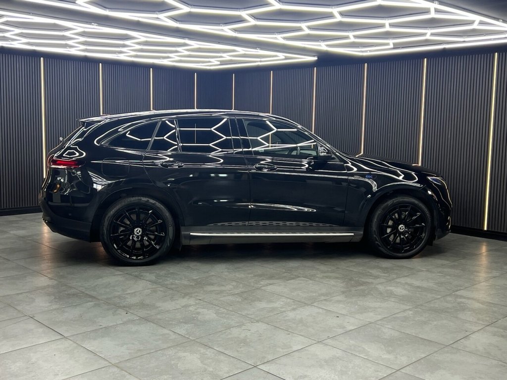 Mercedes Benz Eqc