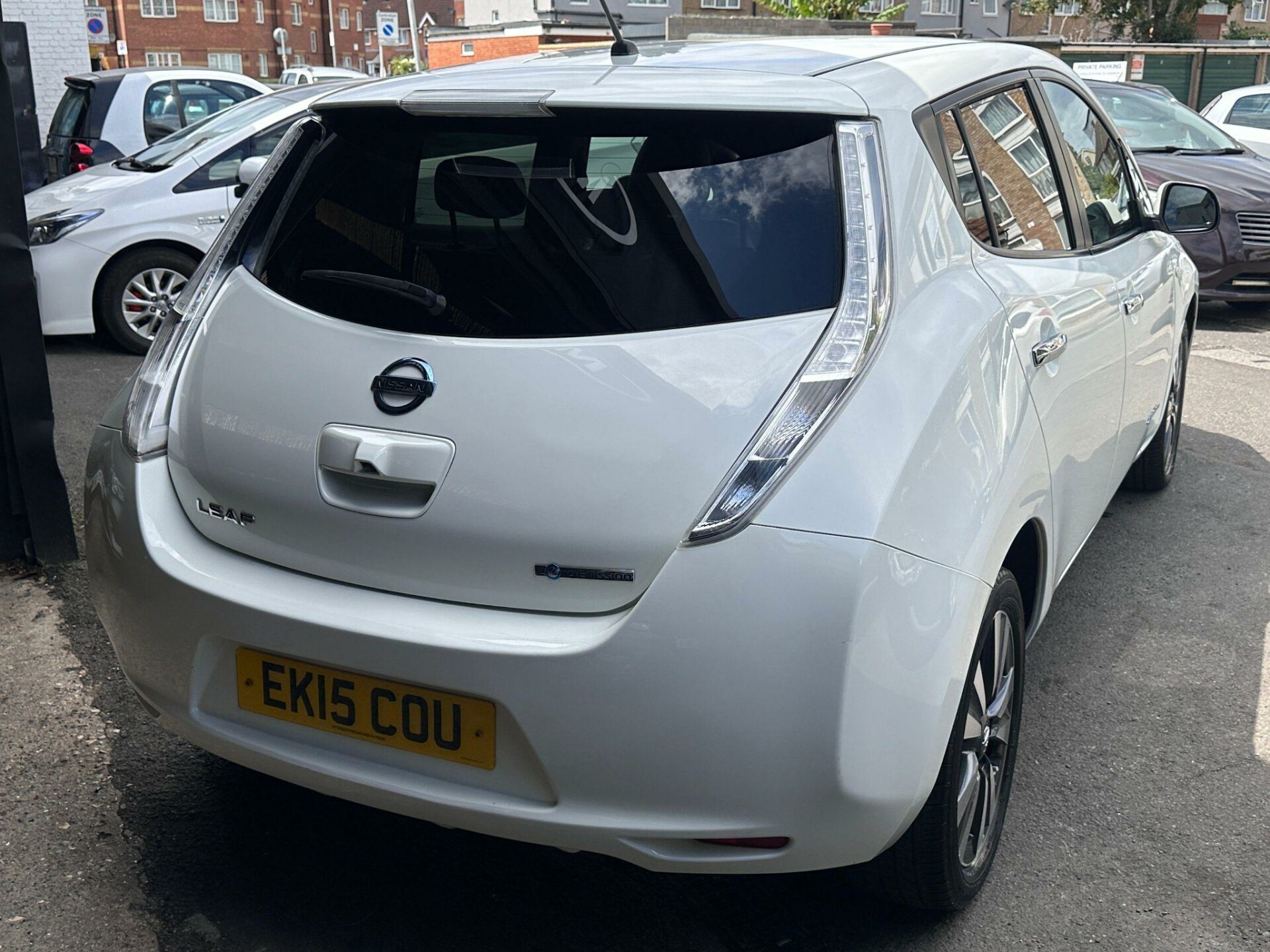 Nissan Leaf