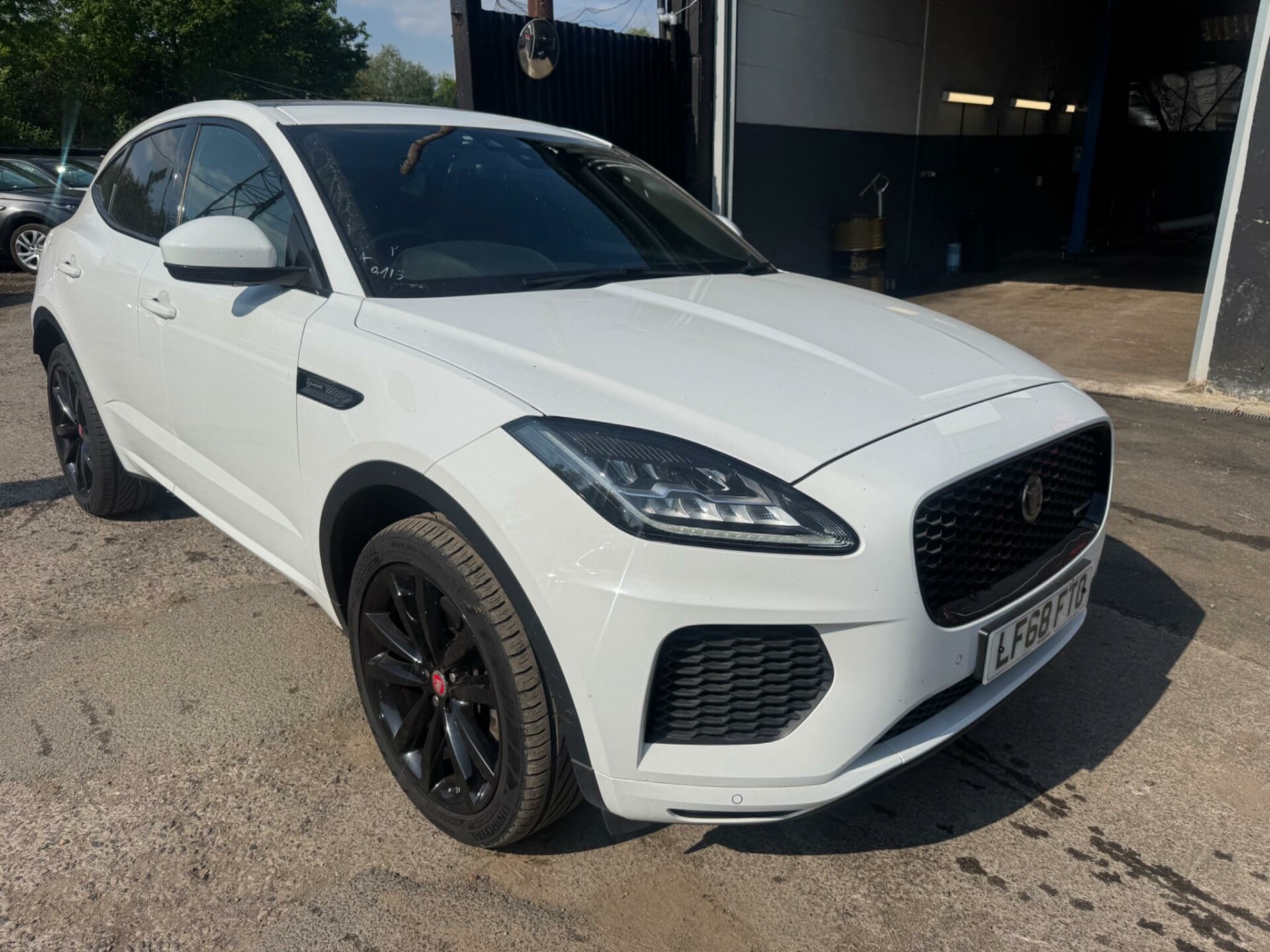 Jaguar E Pace