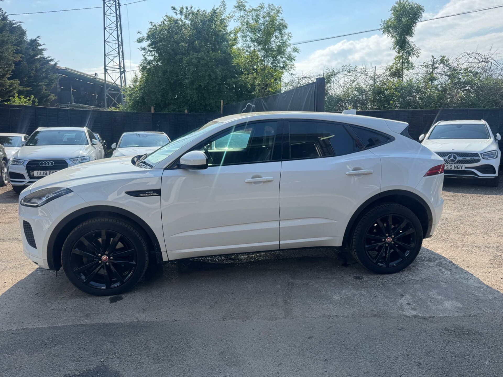 Jaguar E Pace