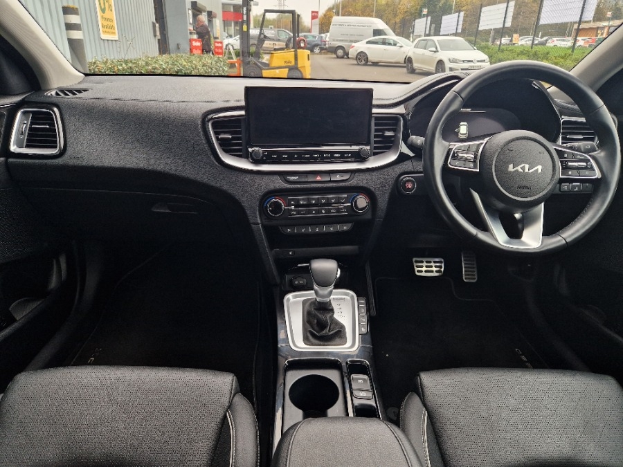Kia XCEE'D