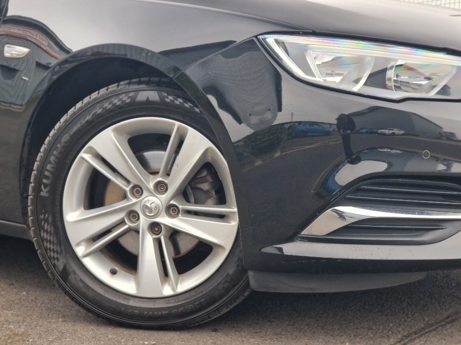 Vauxhall Insignia